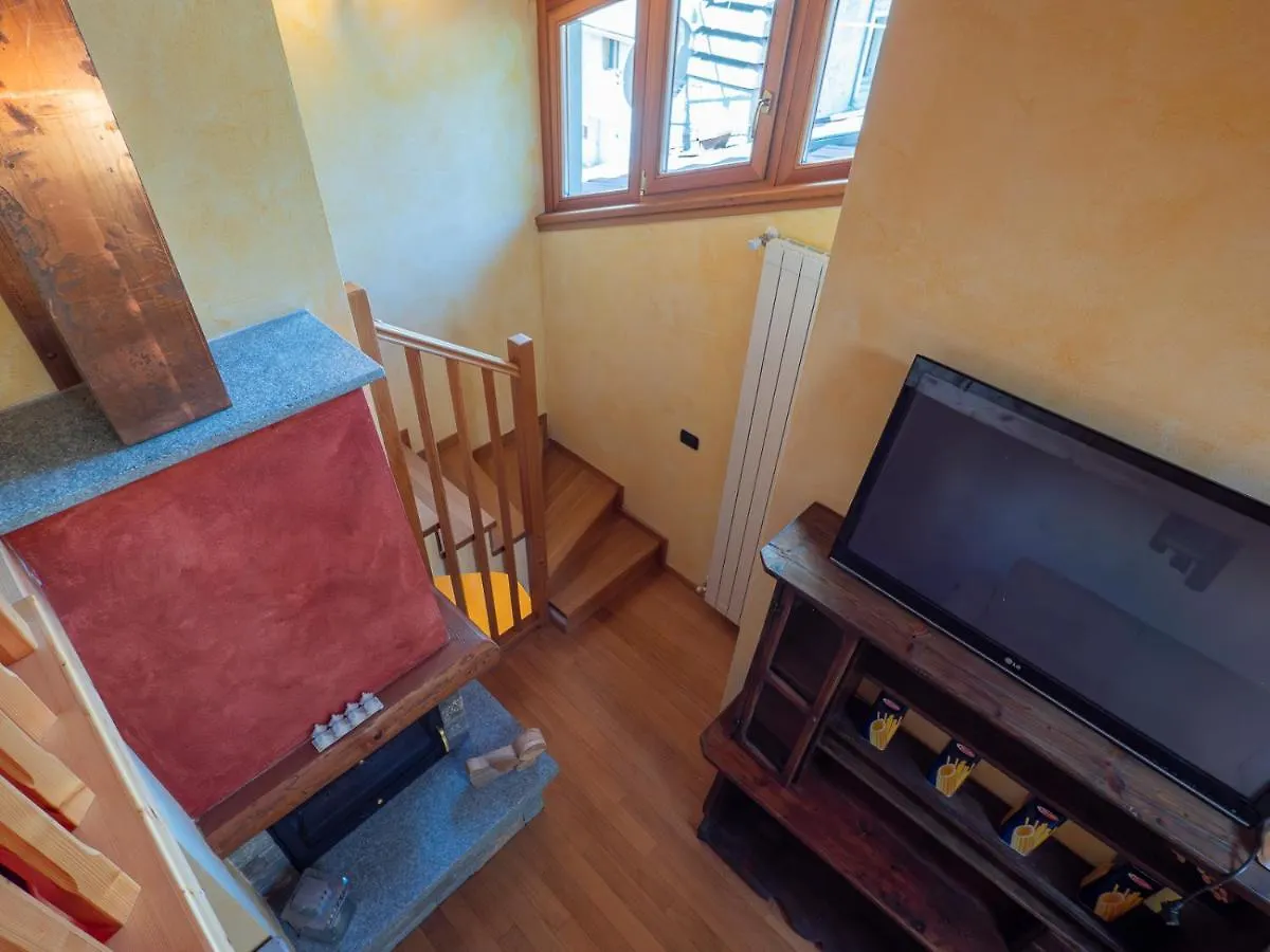 Dosso Aprica Apartment